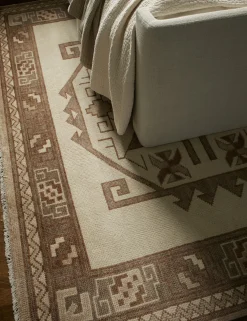 Lesi Hand-Knotted Wool Rug