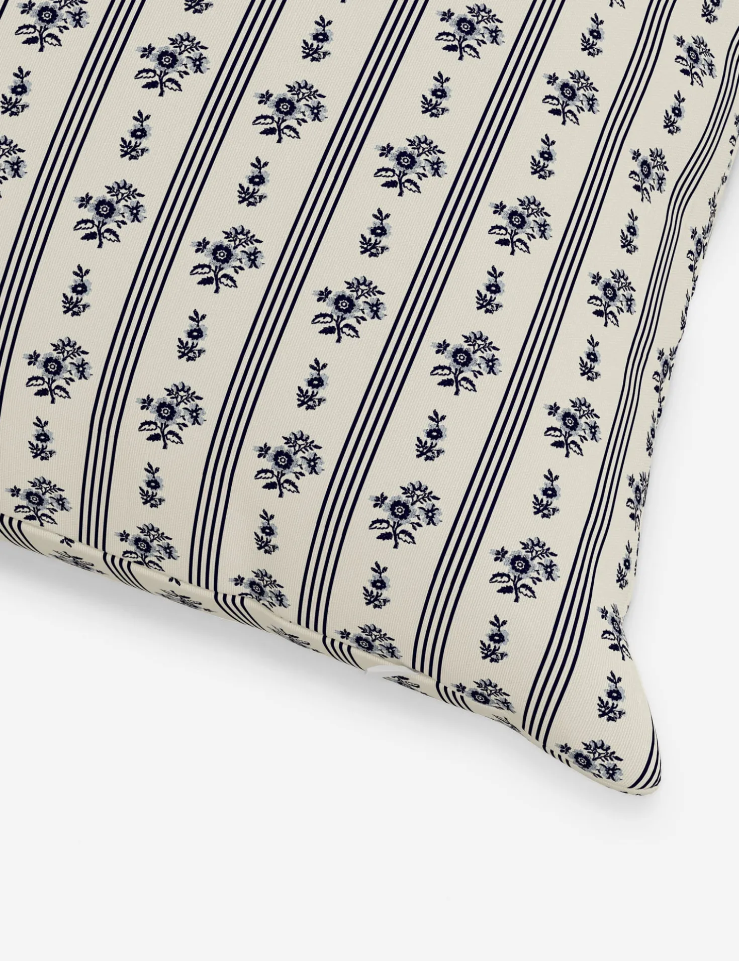 Libby Indoor / Outdoor Pillow