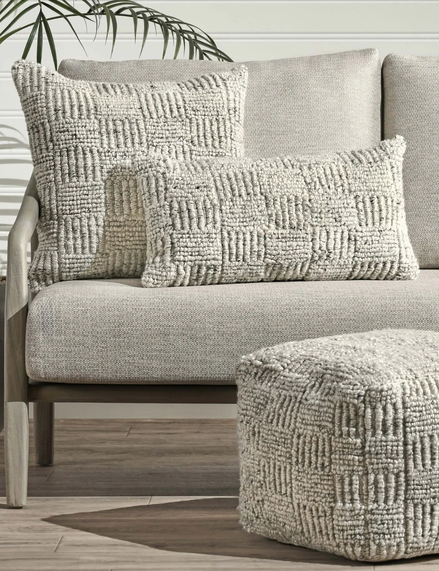 Linzy Pillow
