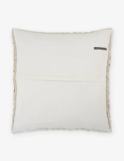 Luan Pillow