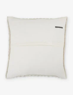 Luan Pillow