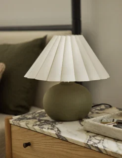 Luis Table Lamp