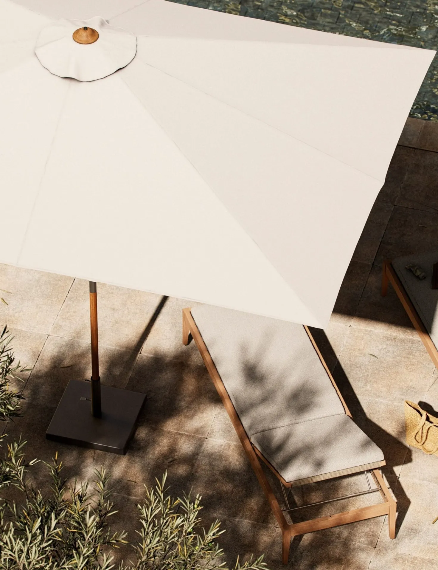 Luzita 9'10" Rectangular Outdoor Umbrella