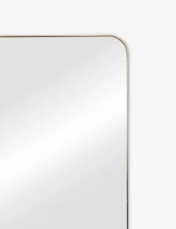 Lyta Mirror