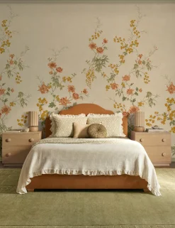 Macario Hand-Knotted Wool Rug