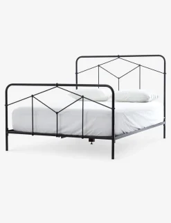 Maddie Bed