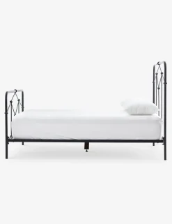 Maddie Bed