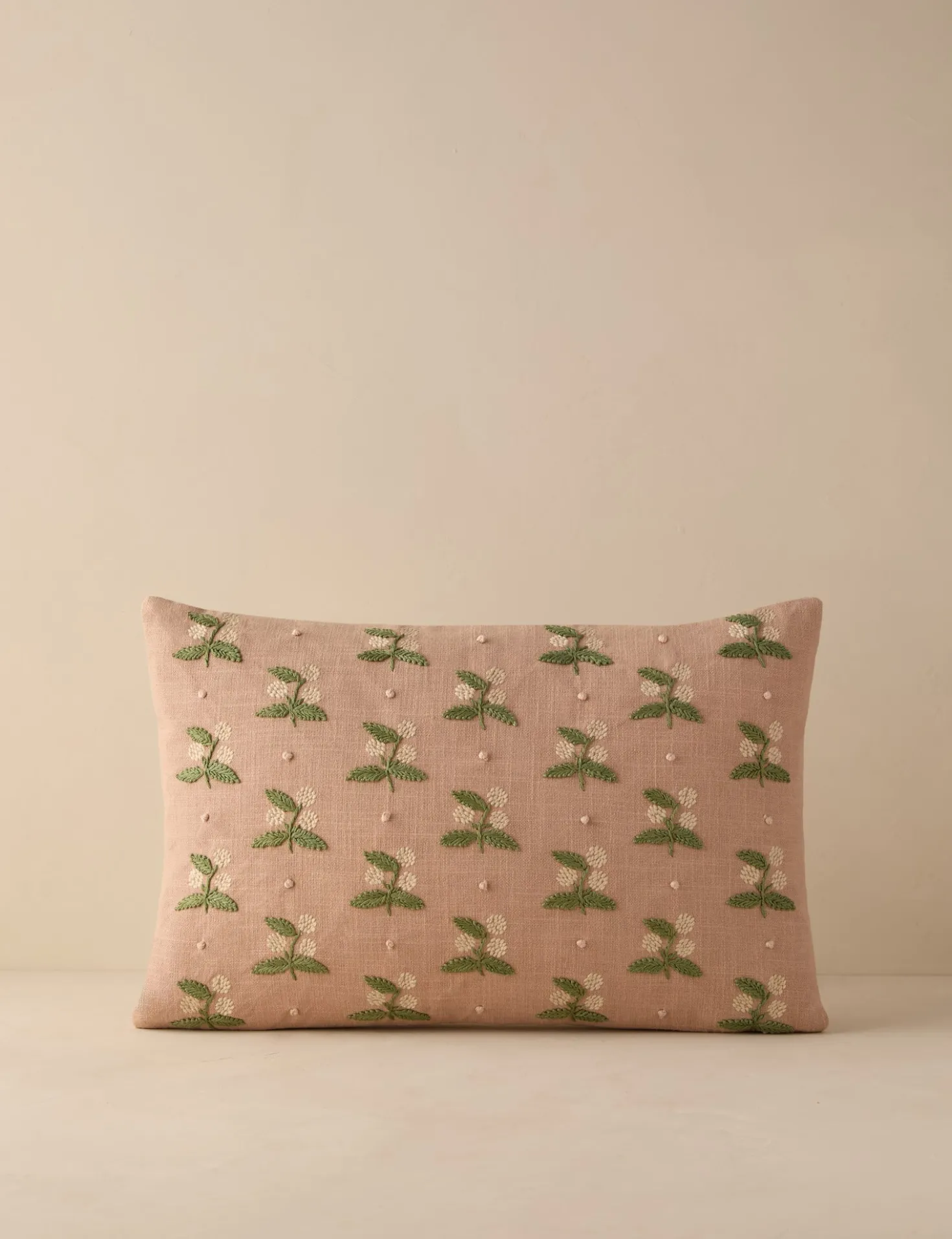 Madelief Embroidered Pillow