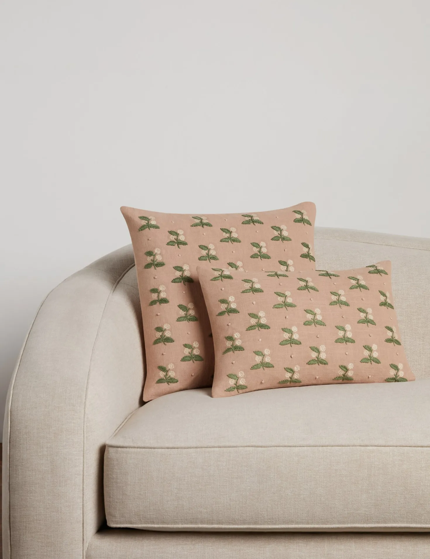 Madelief Embroidered Pillow