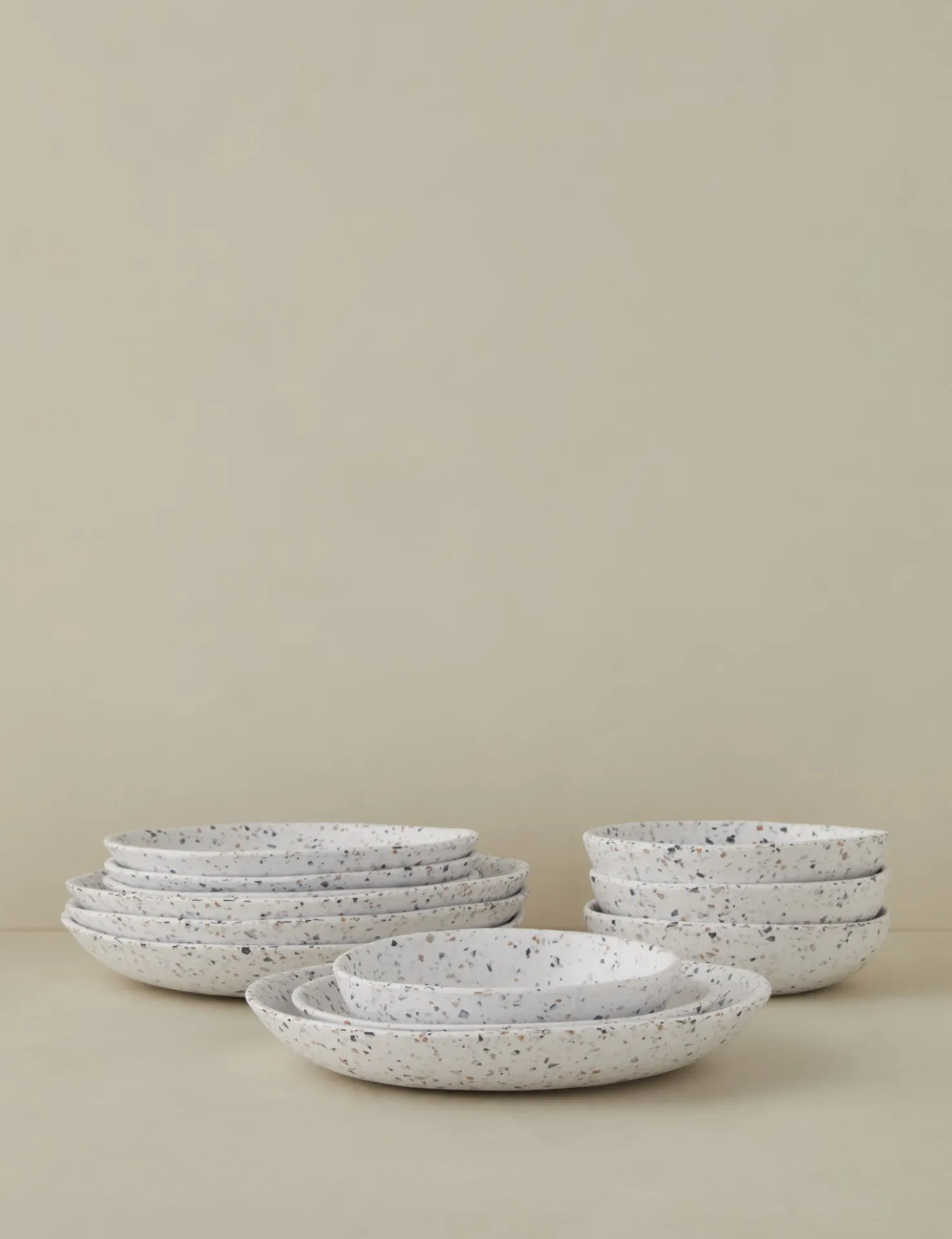 Madelle Recycled Melamine Dinnerware (12-Piece Set)