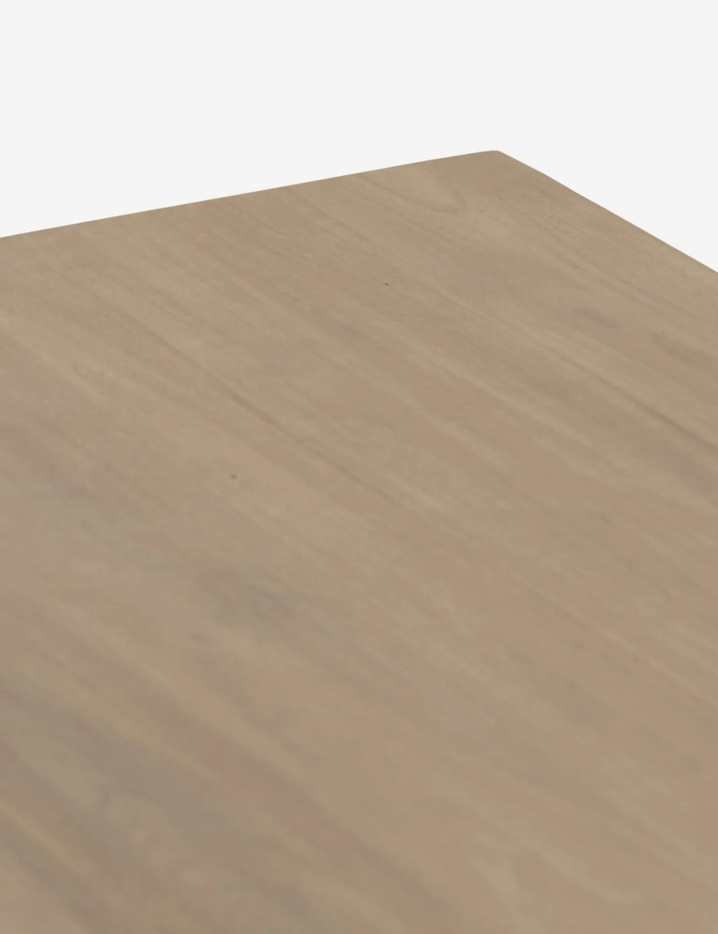 Maeve Desk