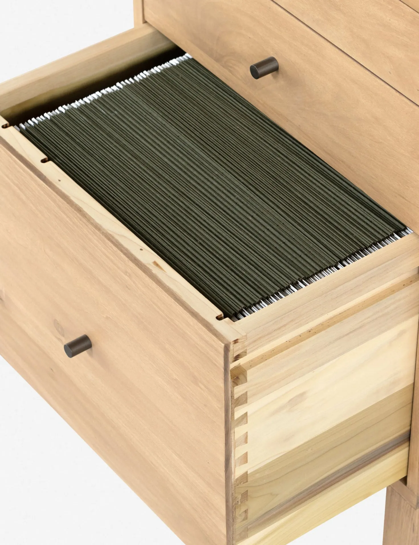 Maeve Desk