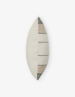 Magena Pillow