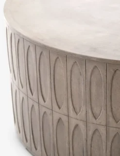 Mal Indoor / Outdoor Round Coffee Table