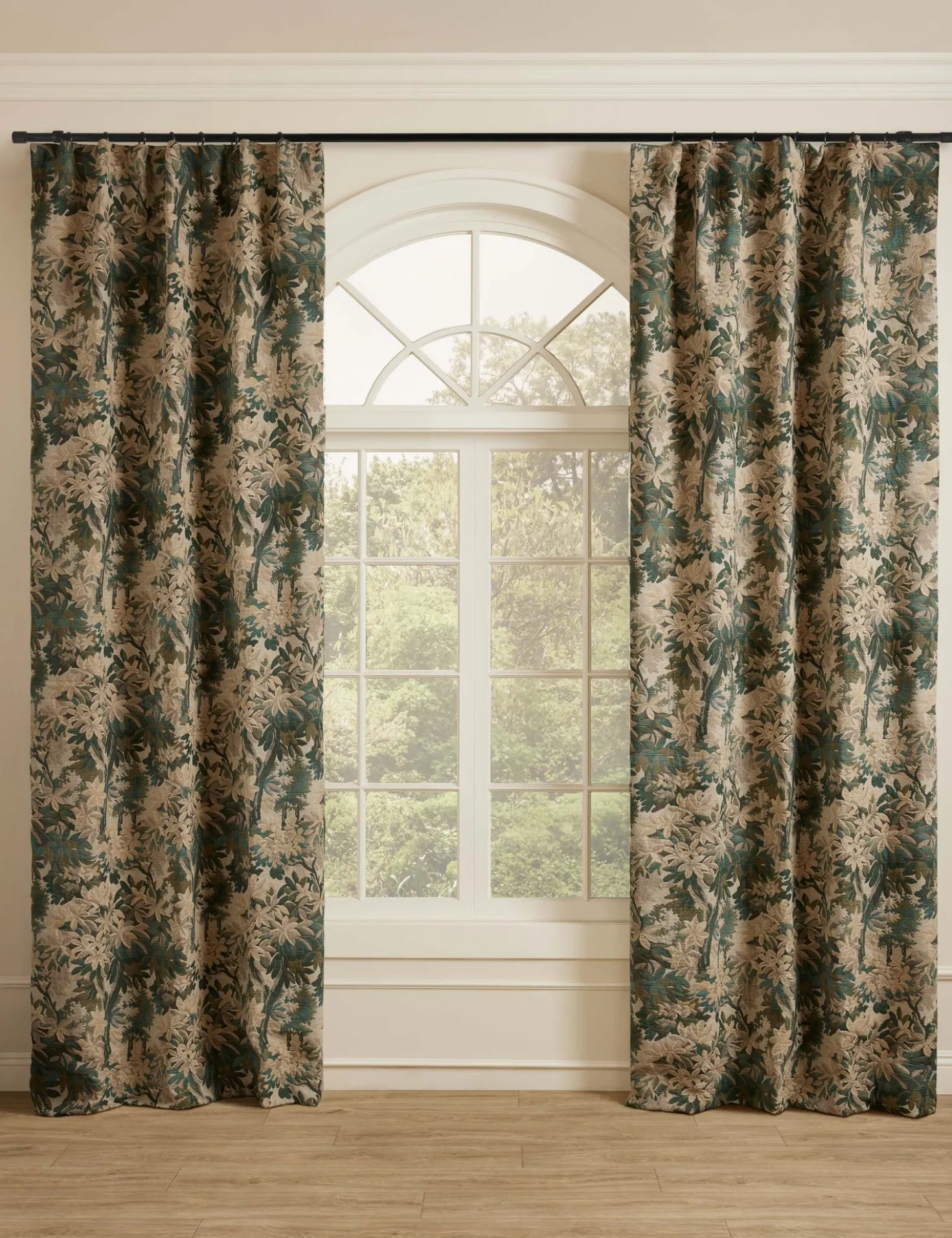 Mariata Curtain Panel
