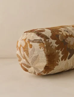 Mariata Pillow