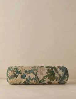 Mariata Pillow