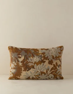 Mariata Pillow