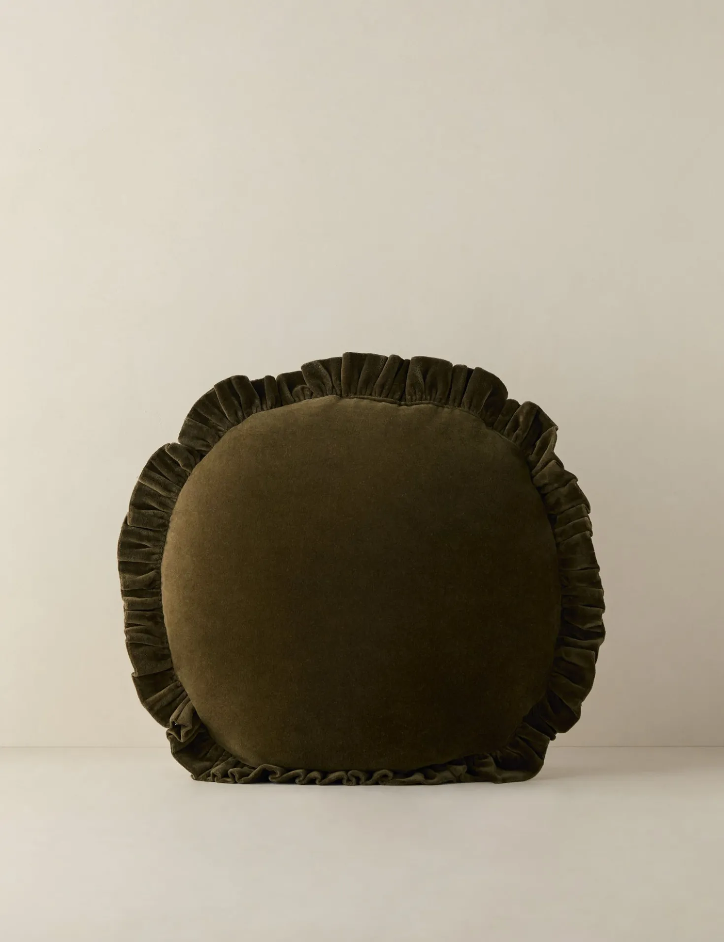 Mauree Velvet Round Pillow