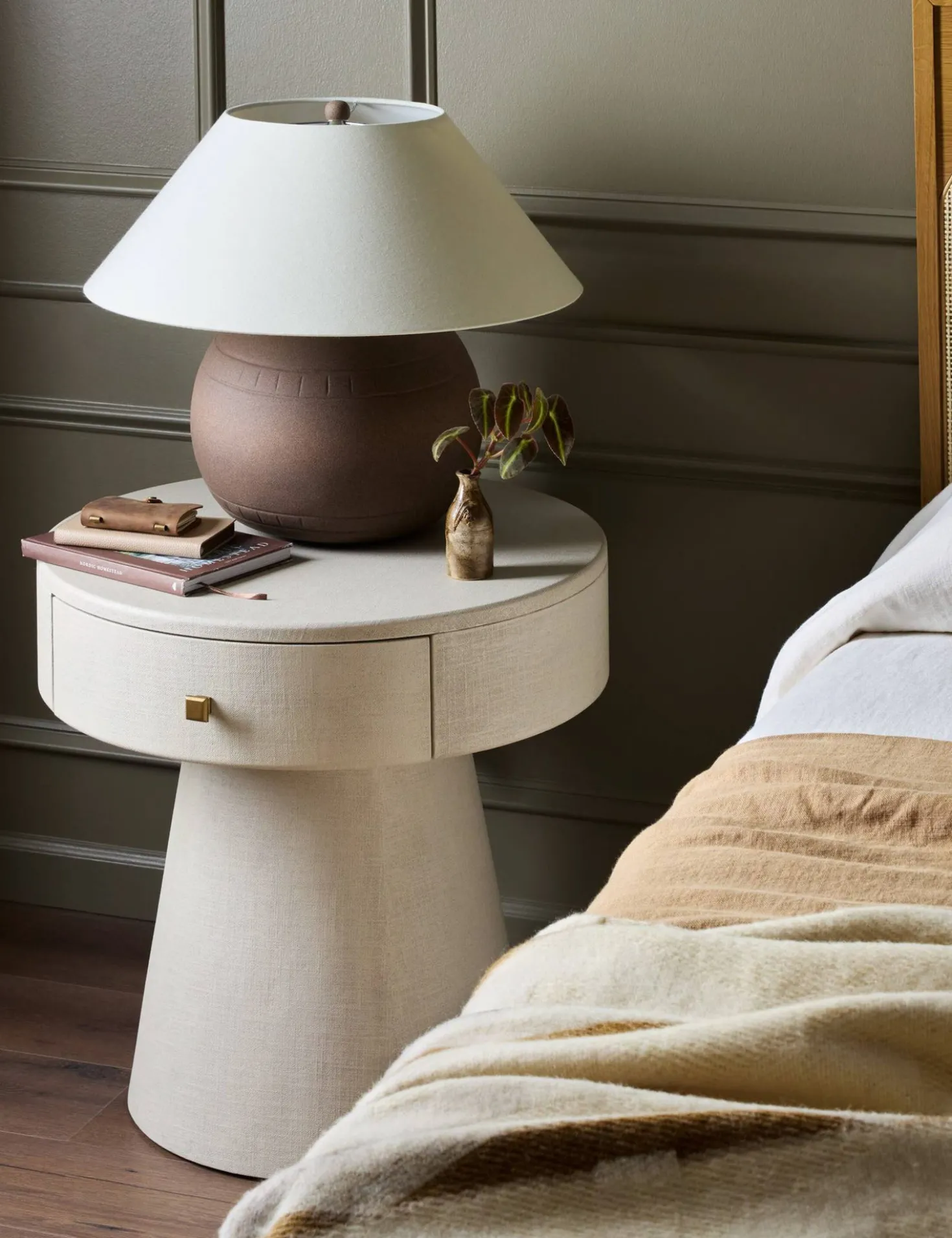 Mazi Nightstand