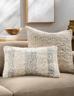 Mazo Lumbar Pillow