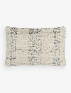 Mazo Lumbar Pillow