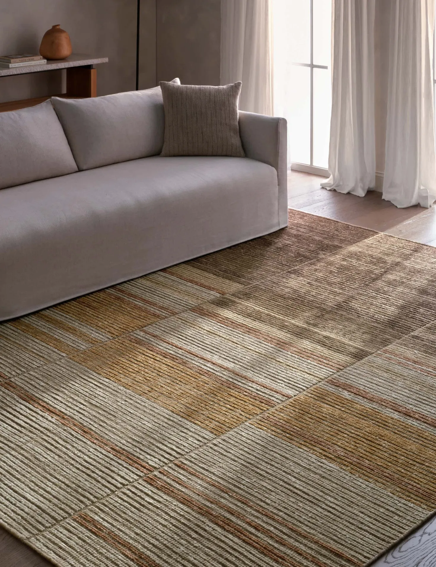 Merida Hand-Knotted Wool Rug