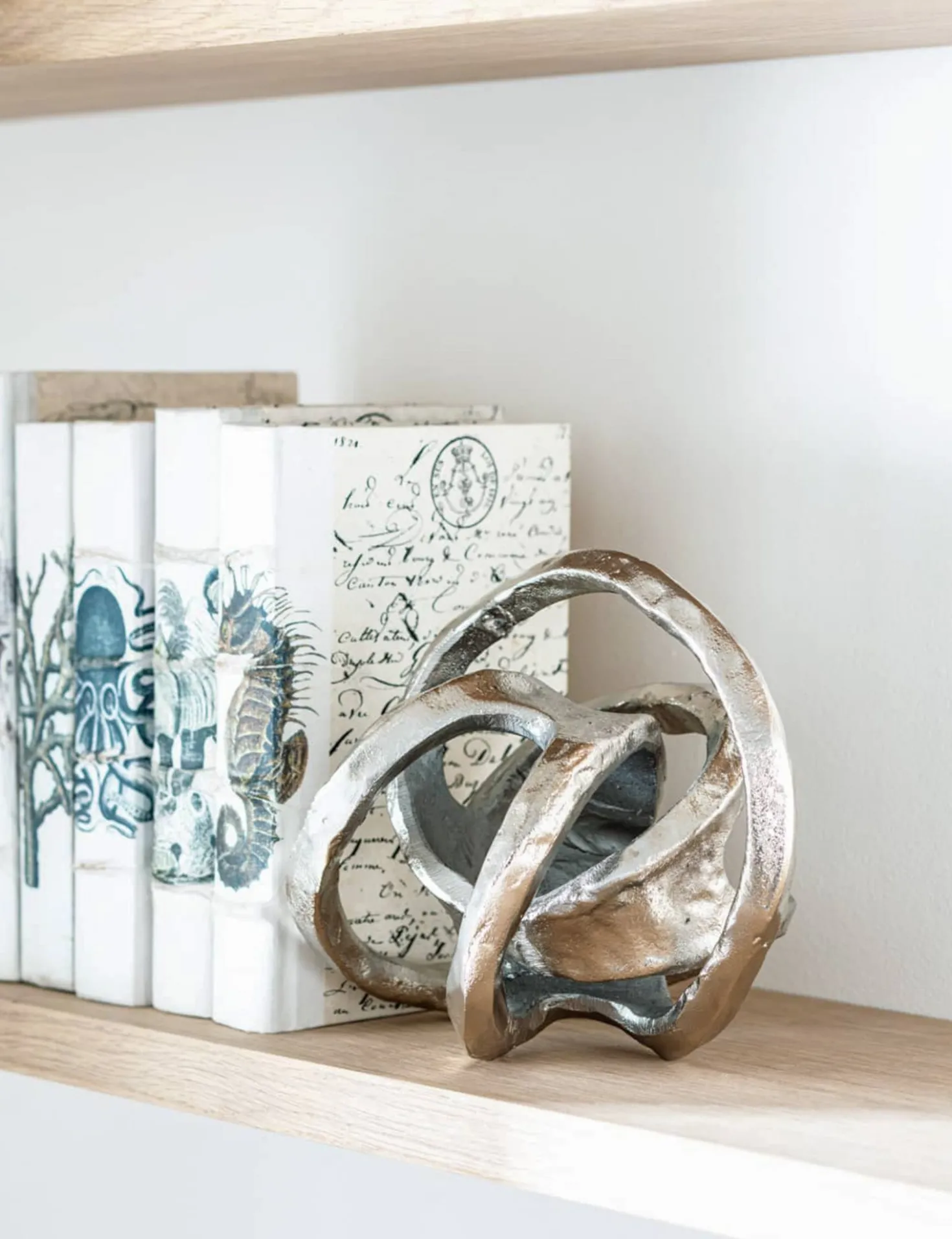 Metal Knot by Regina Andrew