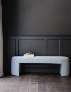Mikhail Bench