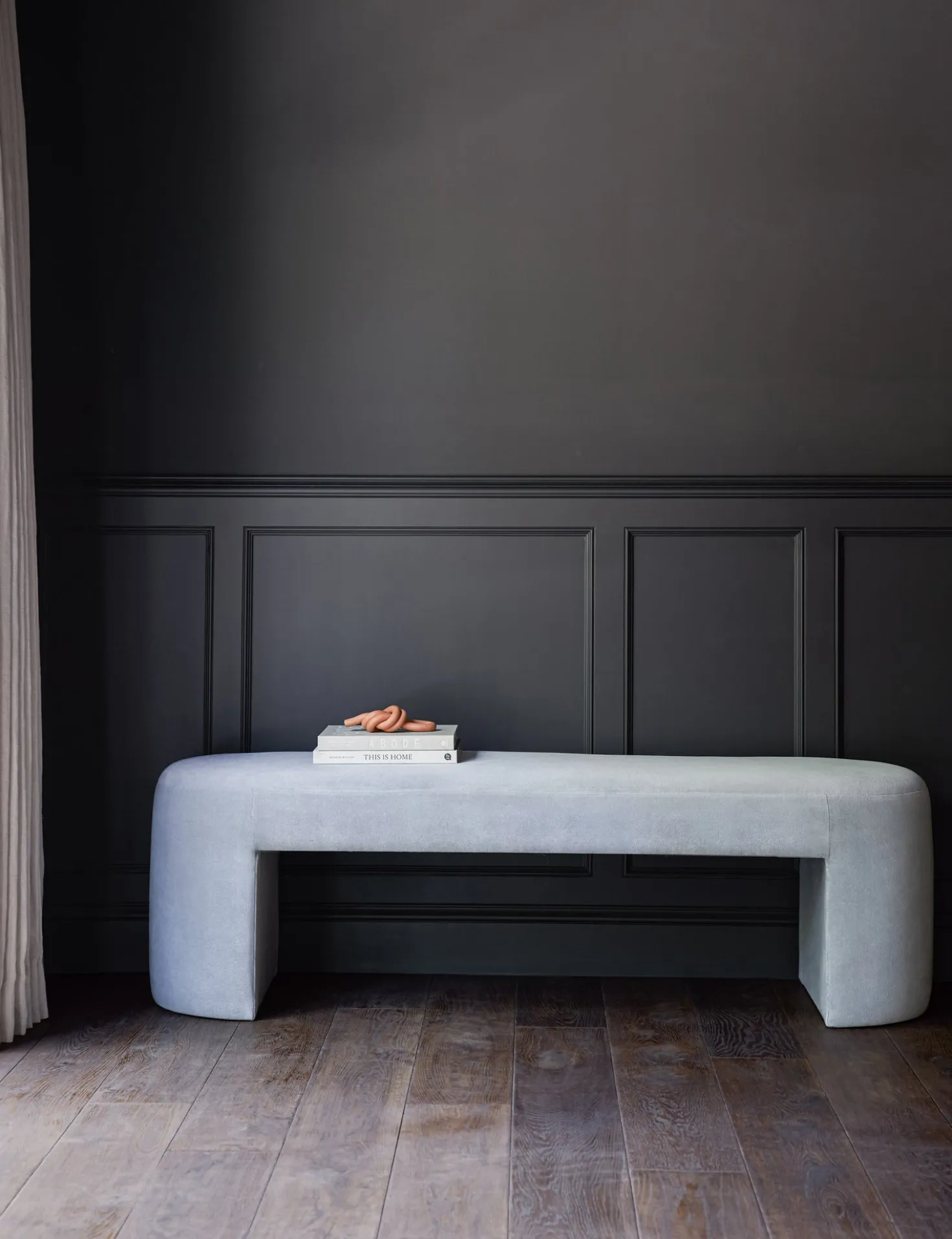 Mikhail Bench