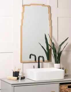 Millian Mirror