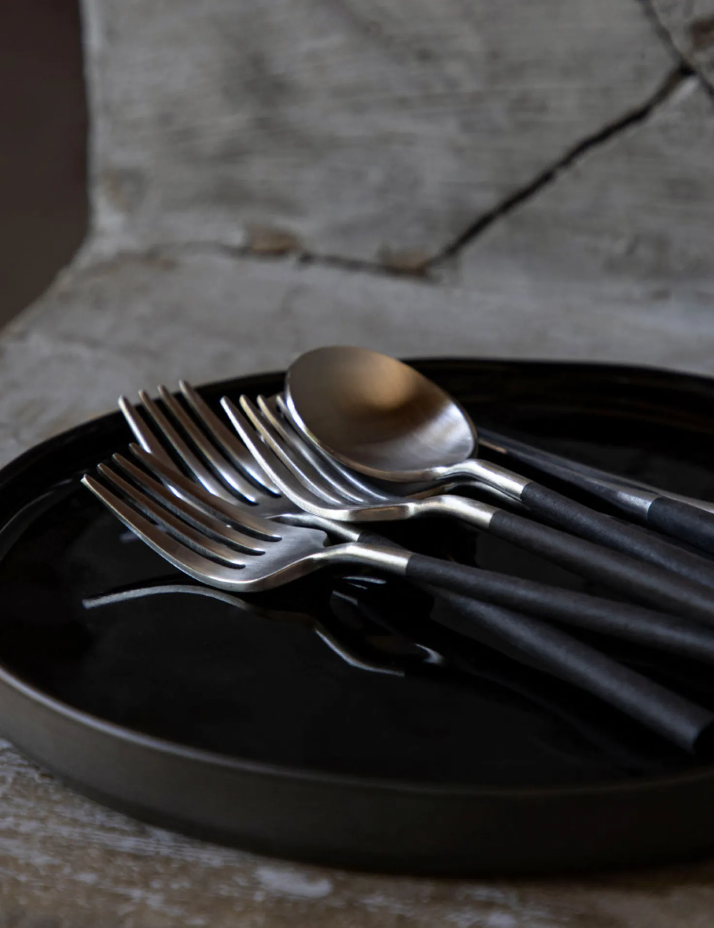 Mito Flatware 5-Piece Set by Costa Nova