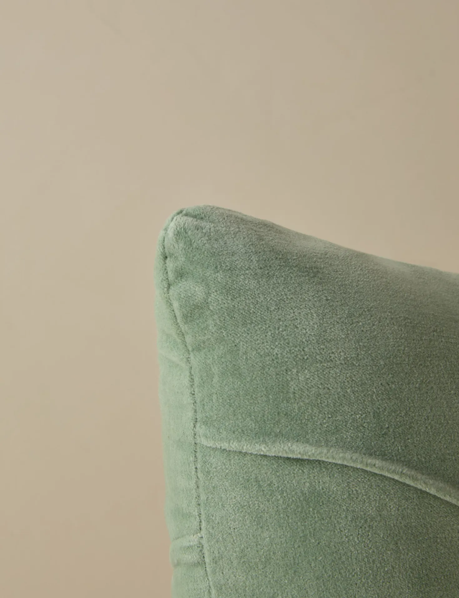 Monroe Velvet Lumbar Pillow