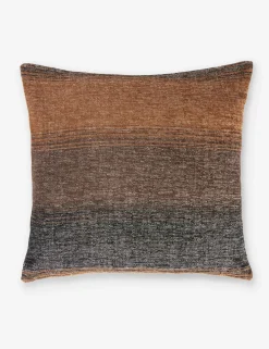 Montague Pillow