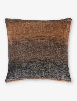 Montague Pillow