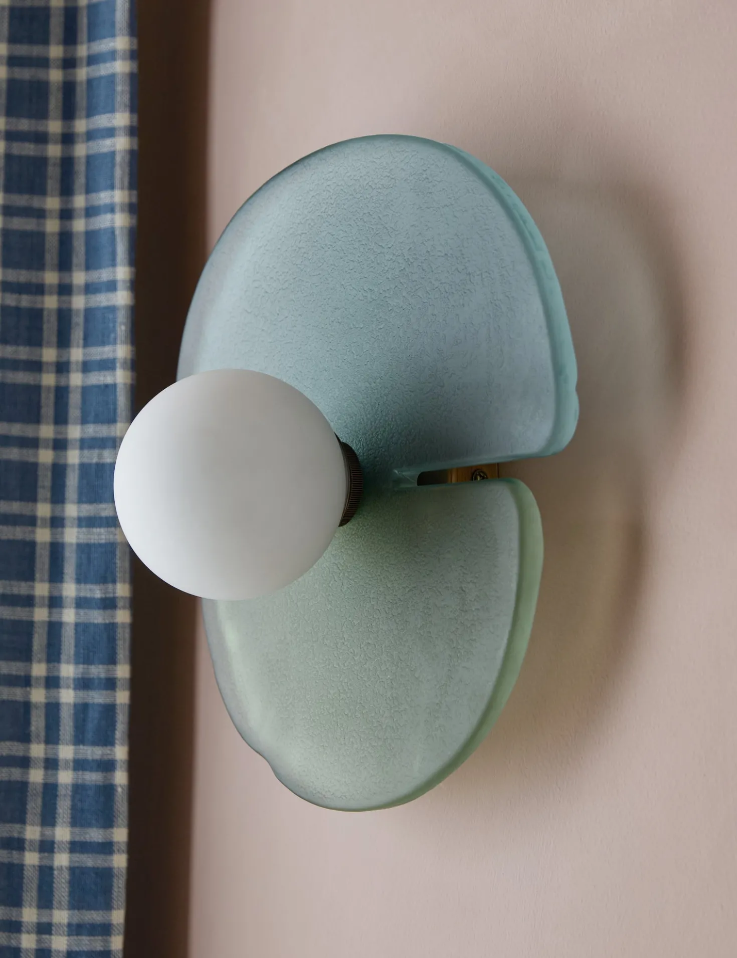 Moody Sconce