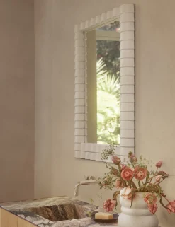 Munro Mirror