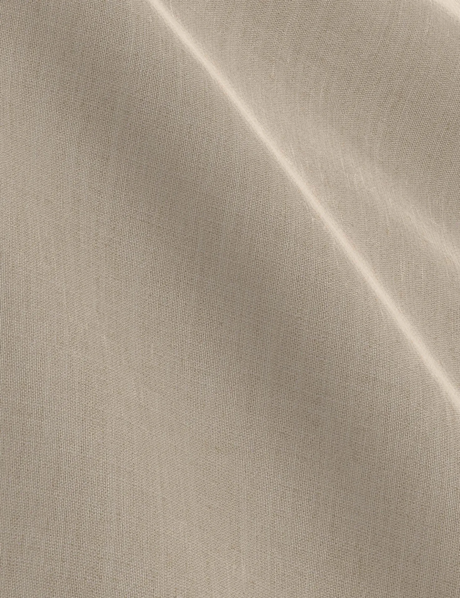 Nabiha Platform Bed