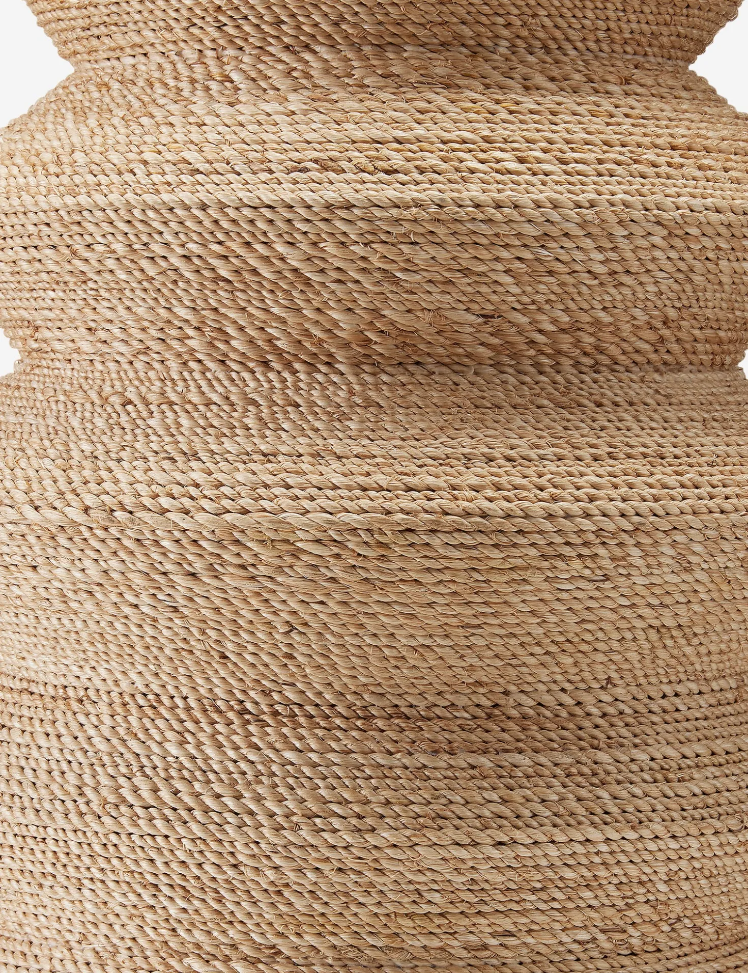 Nakoa Table Lamp