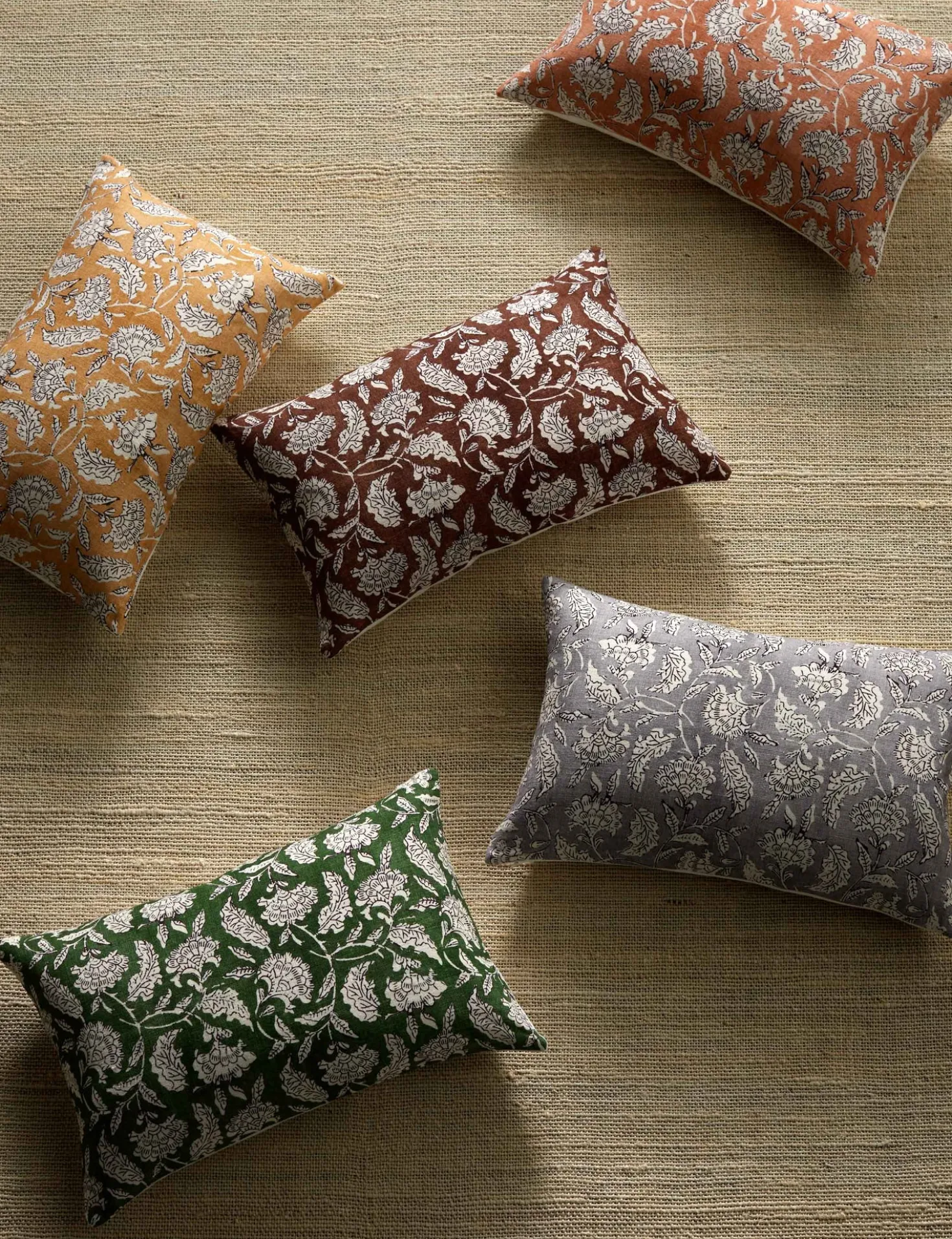 Nasha Lumbar Pillow