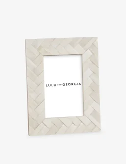 Netta Picture Frame