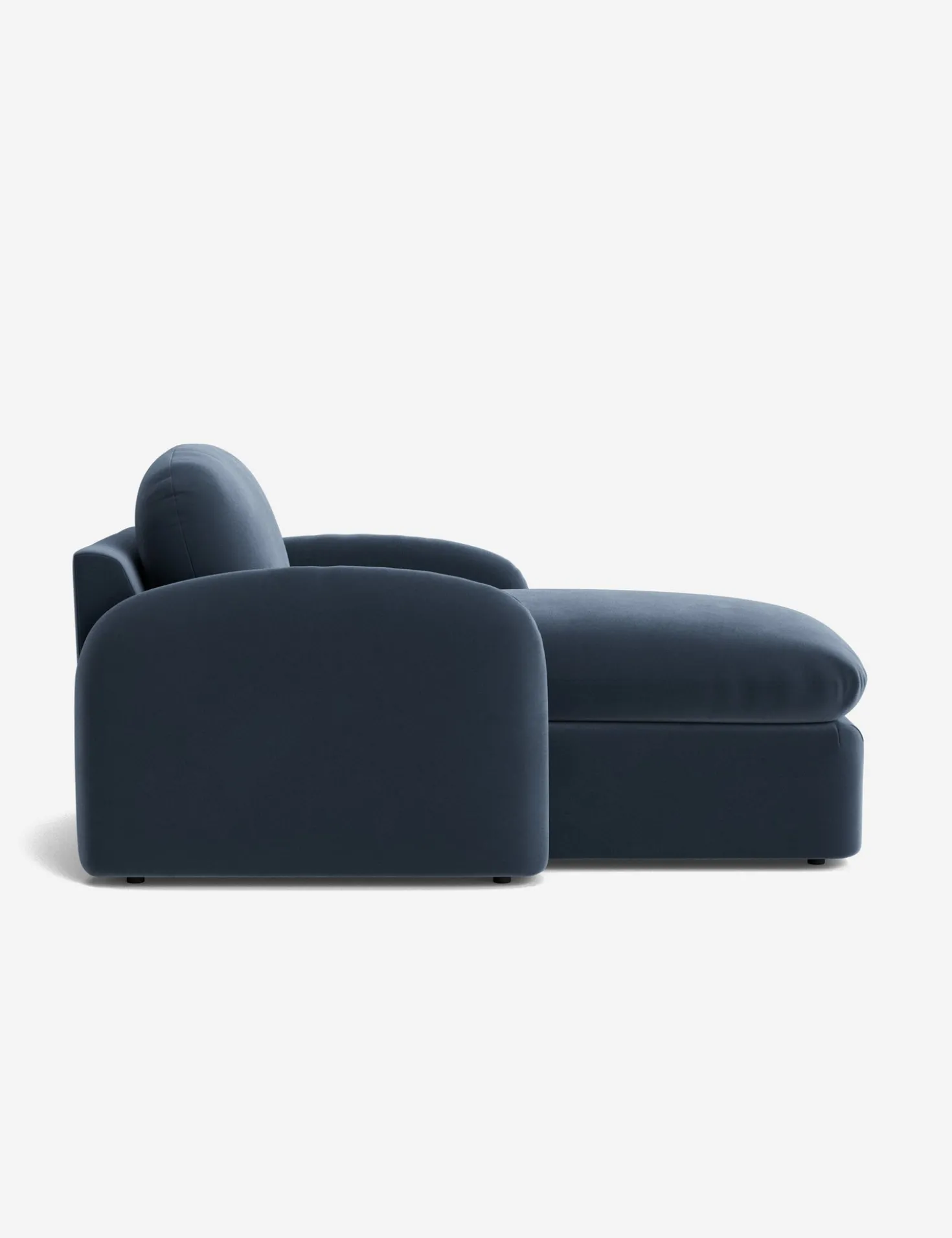 Neve Chaise by Aimee Song