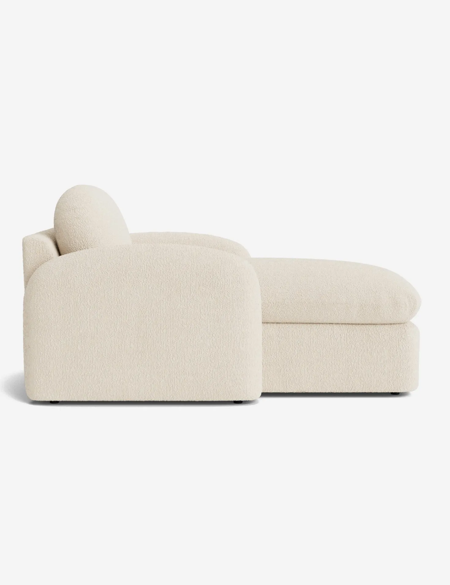 Neve Chaise by Aimee Song