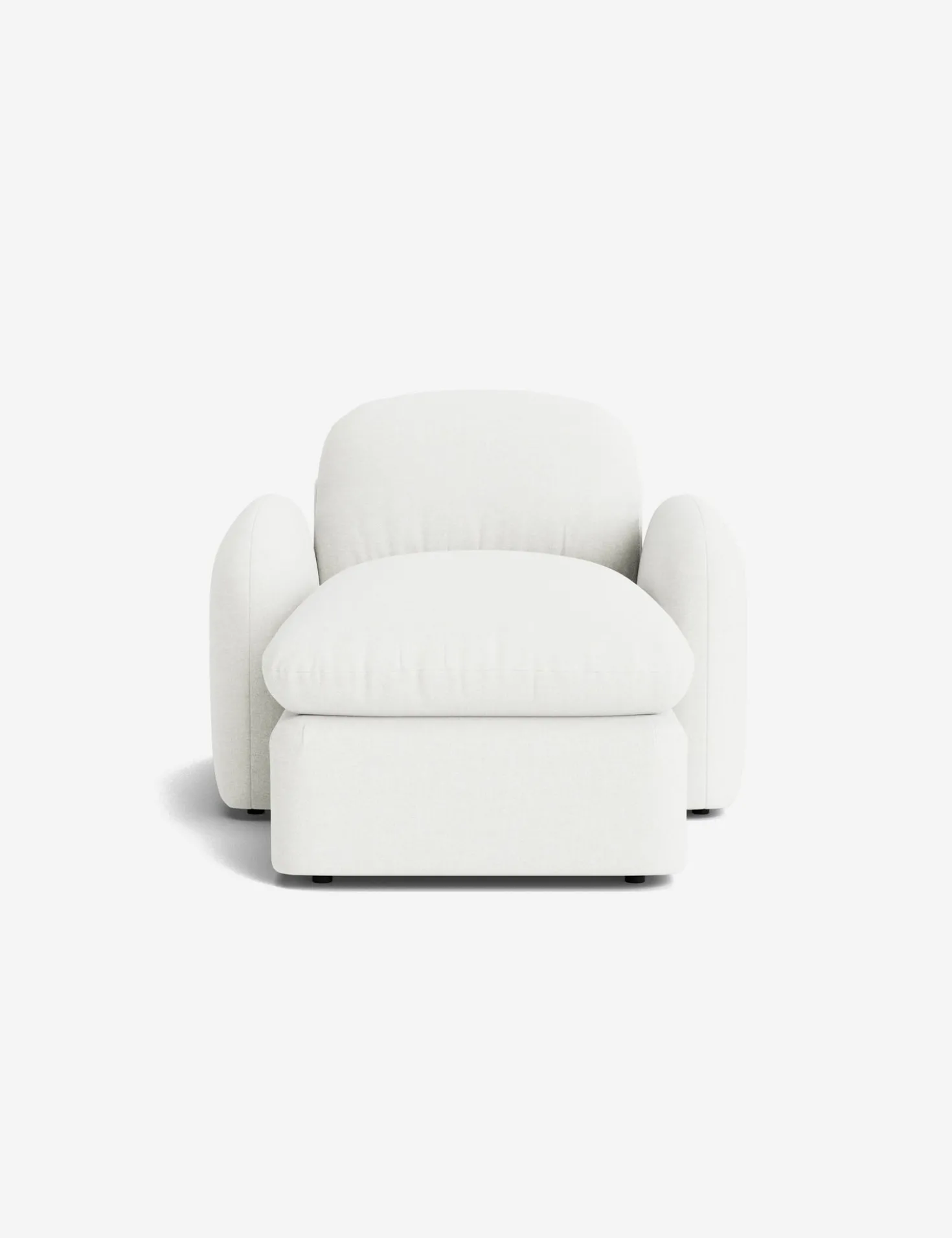 Neve Chaise by Aimee Song