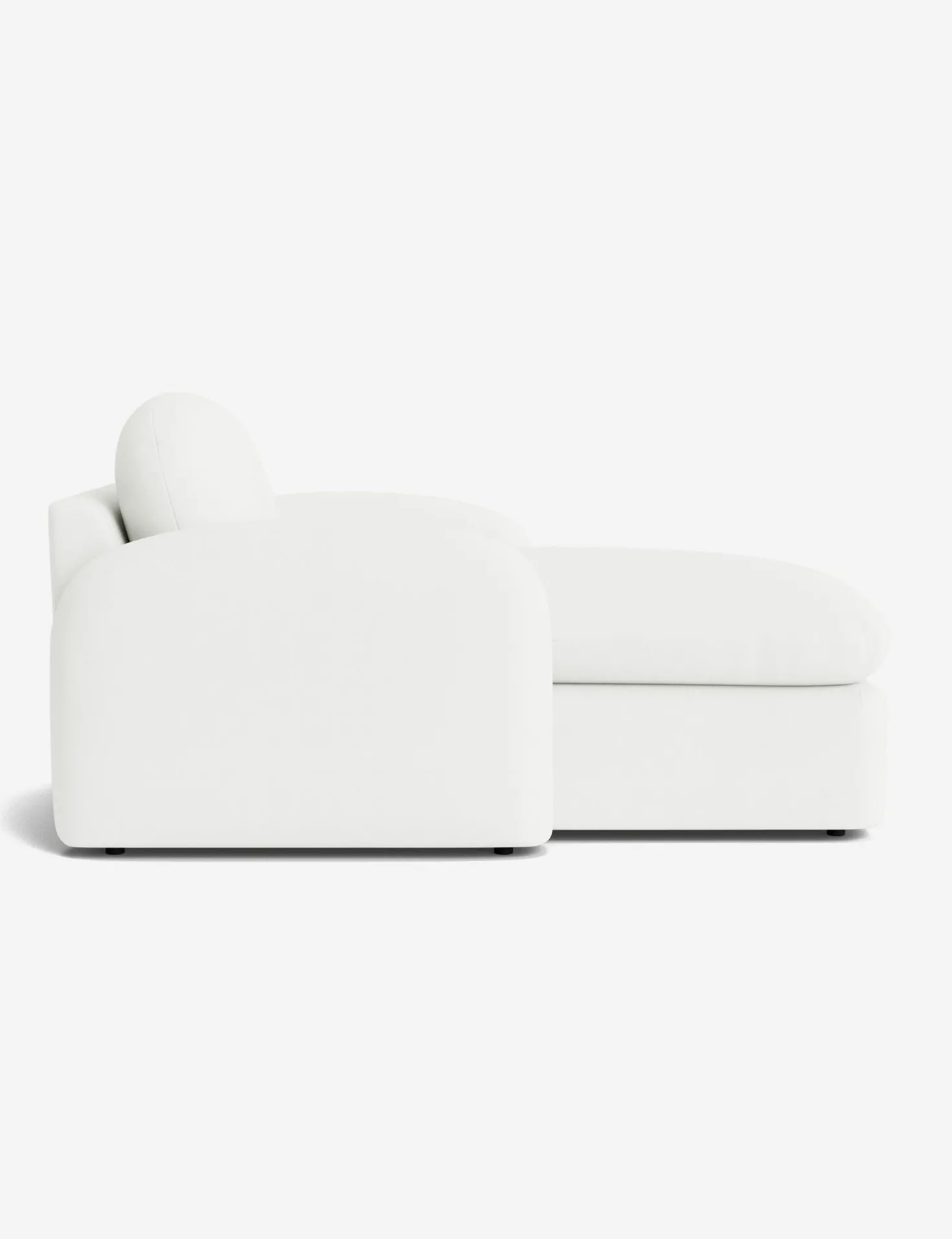 Neve Chaise by Aimee Song