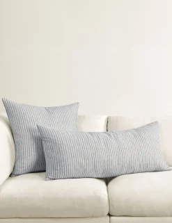 Nevya Pillow