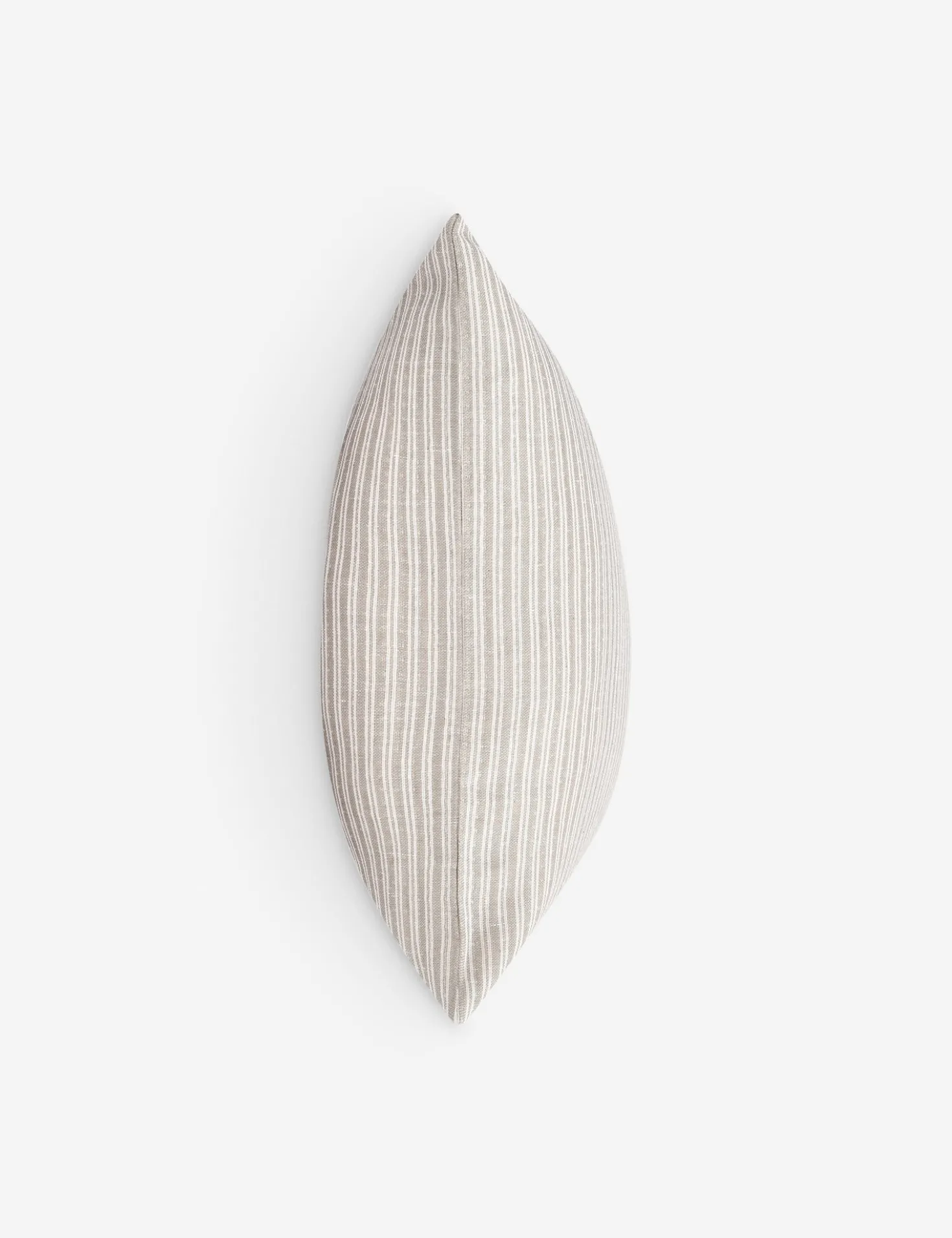 Nevya Pillow