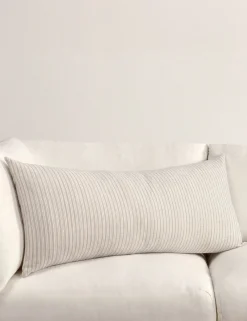 Nevya Pillow