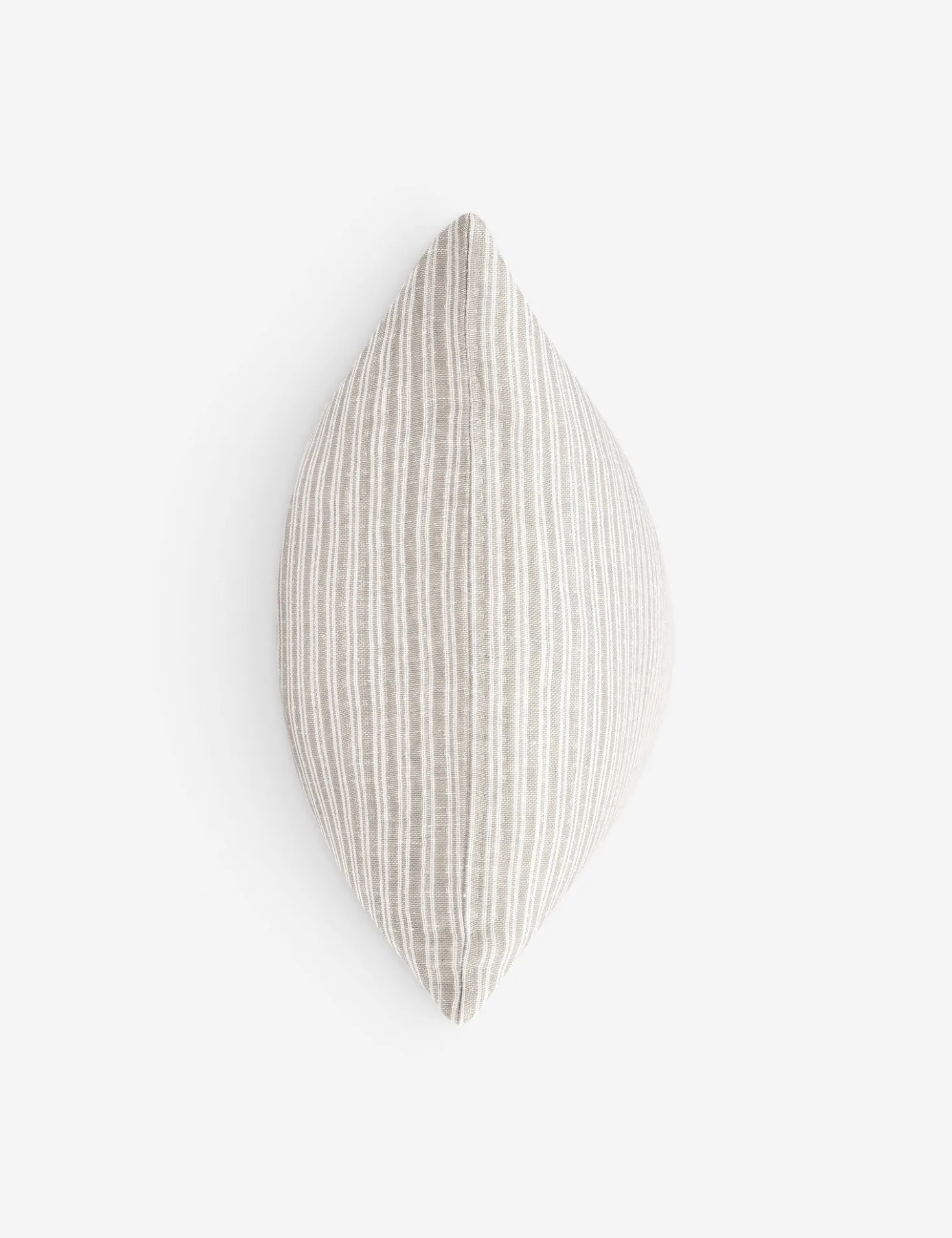 Nevya Pillow