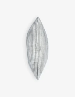 Nevya Pillow